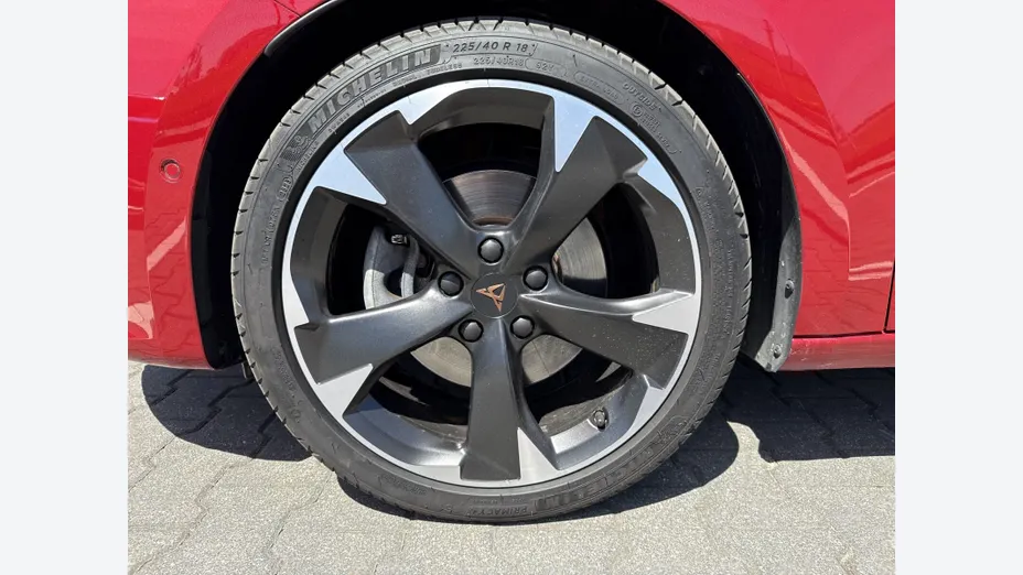 CUPRA Leon Leon 1.5 eTSI DSG