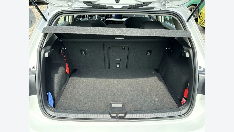 VOLKSWAGEN Golf Golf VIII 1.5 eTSI Life DSG