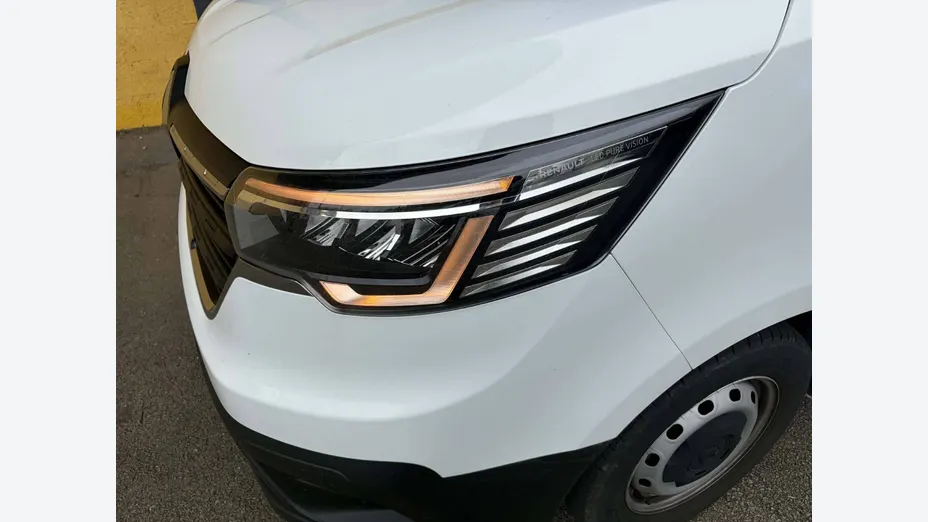 RENAULT Trafic -