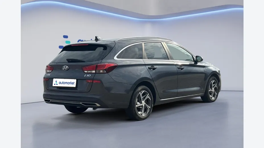 HYUNDAI i30 i30 1.0 T-GDI Smart DCT