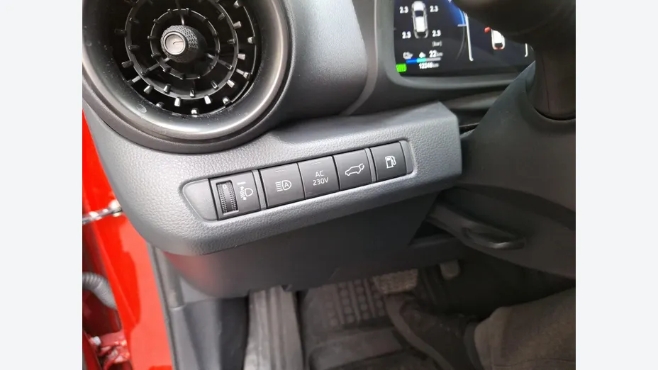 TOYOTA C-HR C-HR 2.0 PHEV Dynamic Force Executive