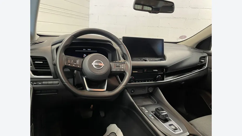 NISSAN Qashqai -