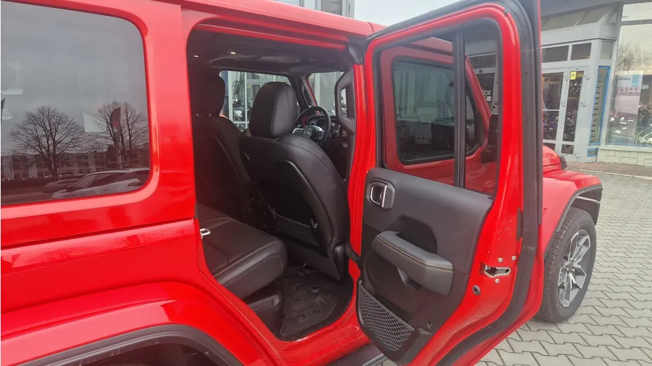JEEP Wrangler Wrangler Unlimited 2.0 Turbo PHEV 4xe Sahara aut