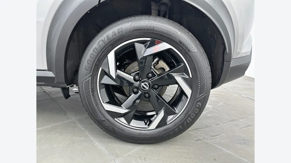 NISSAN Juke -