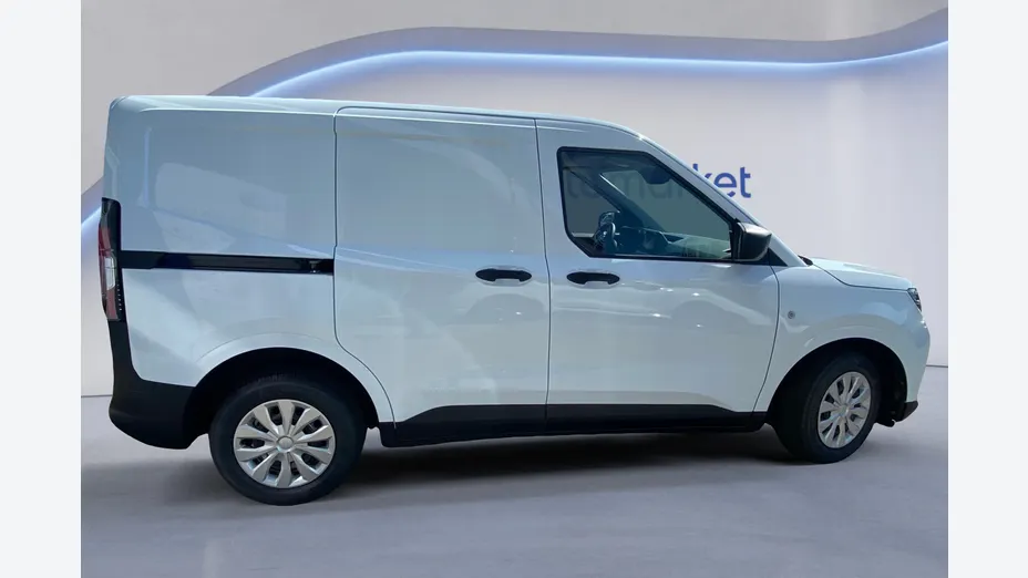 FORD Transit Courier Transit Courier 1.0 EcoBoost 2,1t Trend Nowy