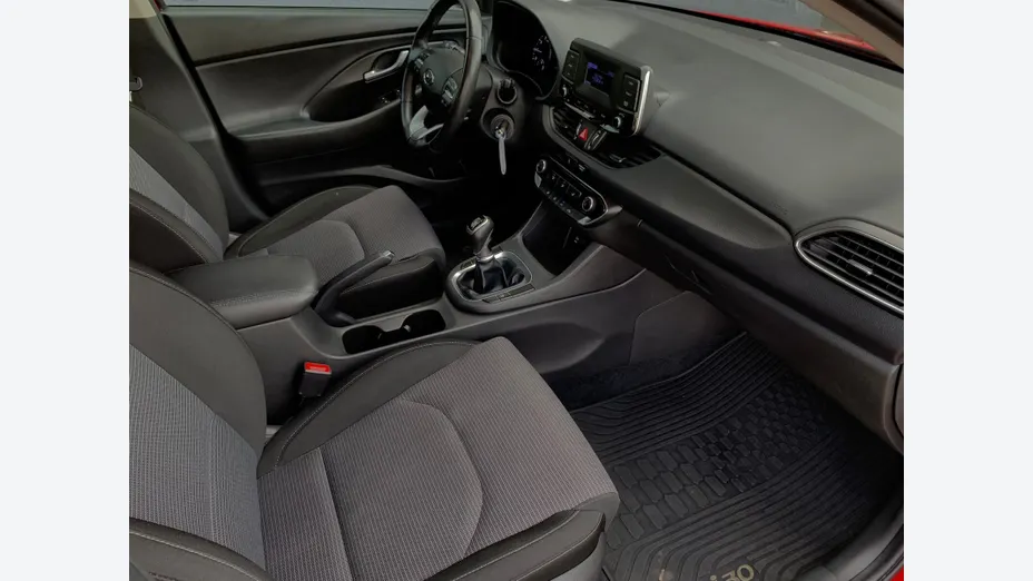 HYUNDAI i30 i30 1.0 T-GDI Modern