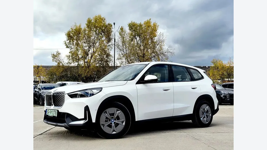 BMW iX1 iX1 xDrive30 66.5kWh M Sport