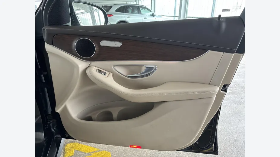 MERCEDES-BENZ GLC GLC 300 de 4-Matic
