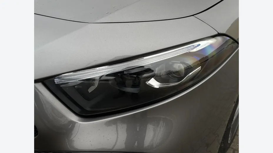 MERCEDES-BENZ A Klasa A 200 AMG Line 7G-DCT