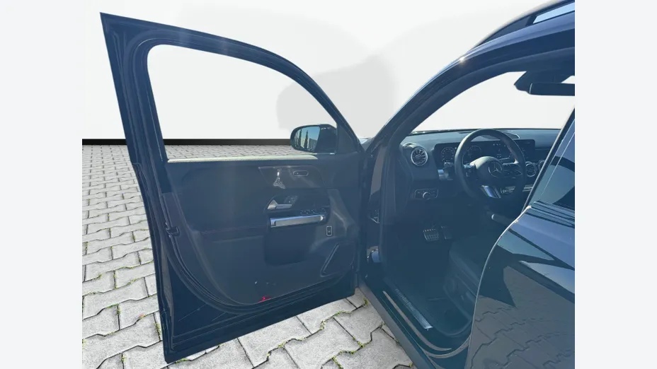 MERCEDES-BENZ GLB GLB 200 d AMG Line 8G-DCT