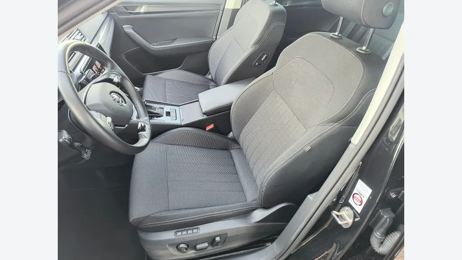 SKODA Superb Superb 2.0 TDI SCR Style DSG