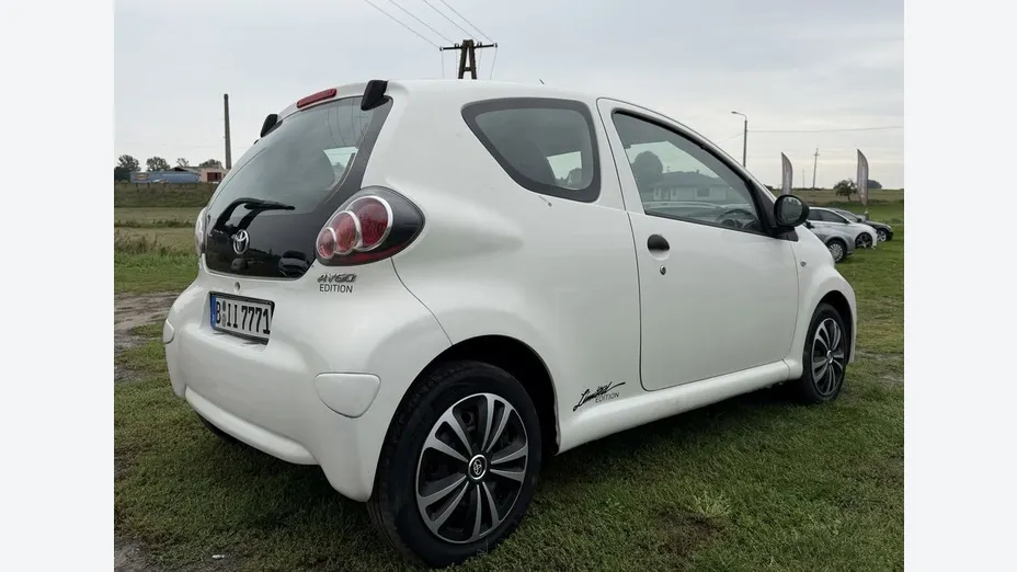 TOYOTA Aygo -
