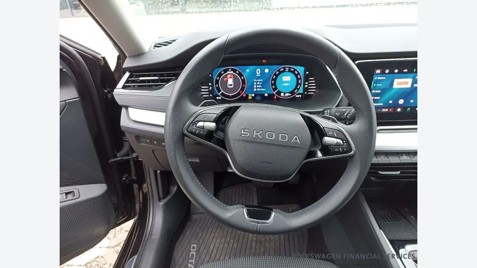 SKODA Octavia Octavia 1.5 TSI mHEV Selection DSG