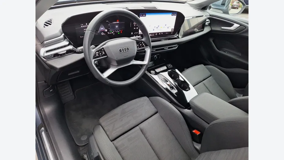 AUDI A5 A5 TFSI 110 kW S tronic