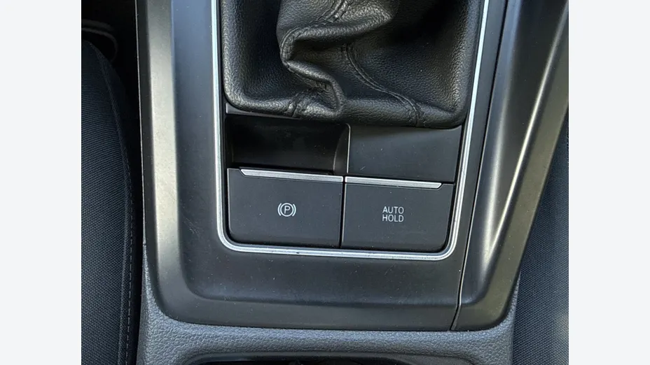 VOLKSWAGEN Golf Golf VIII 2.0 TDI Life