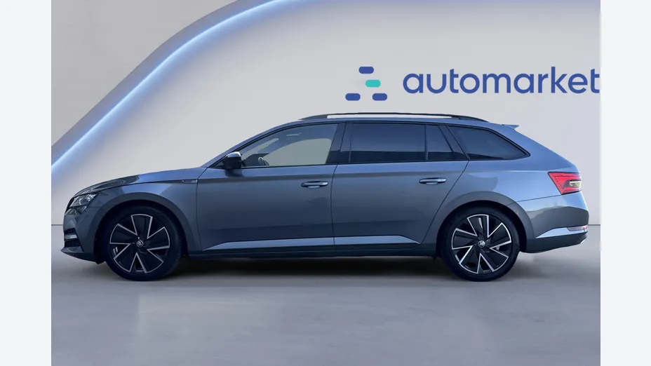 SKODA Superb Superb 2.0 TSI Sportline DSG