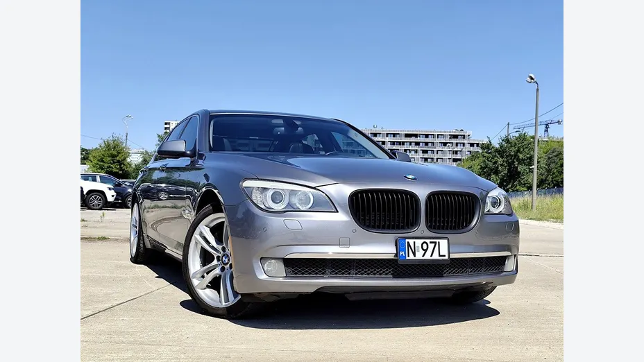 BMW Seria 7 750Li xDrive