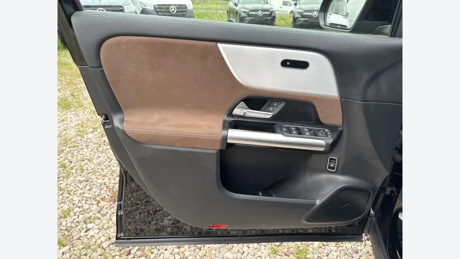 MERCEDES-BENZ GLA GLA 200 mHEV AMG Line 7G-DCT