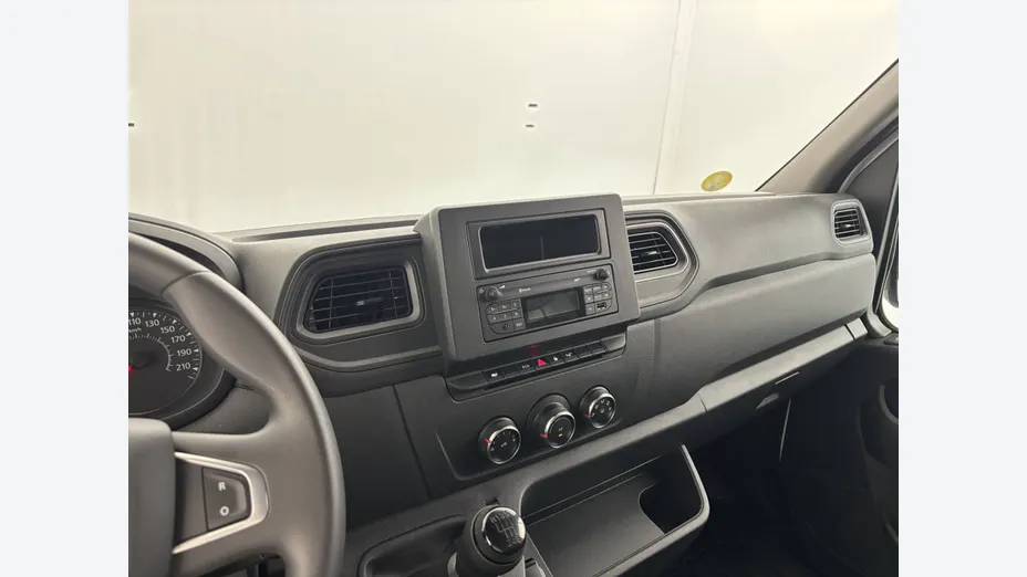 RENAULT Trafic -