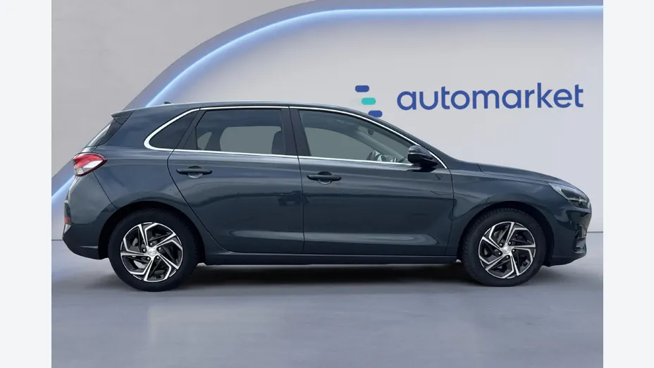 HYUNDAI i30 i30 1.0 T-GDI Smart