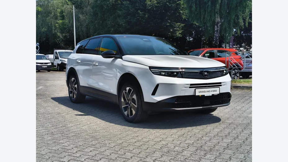 OPEL Grandland -