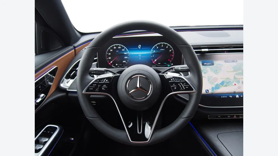 MERCEDES-BENZ E Klasa -
