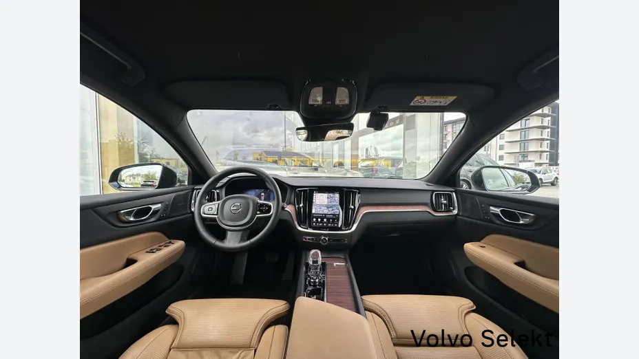 VOLVO V60 V60 B4 B Plus Dark aut