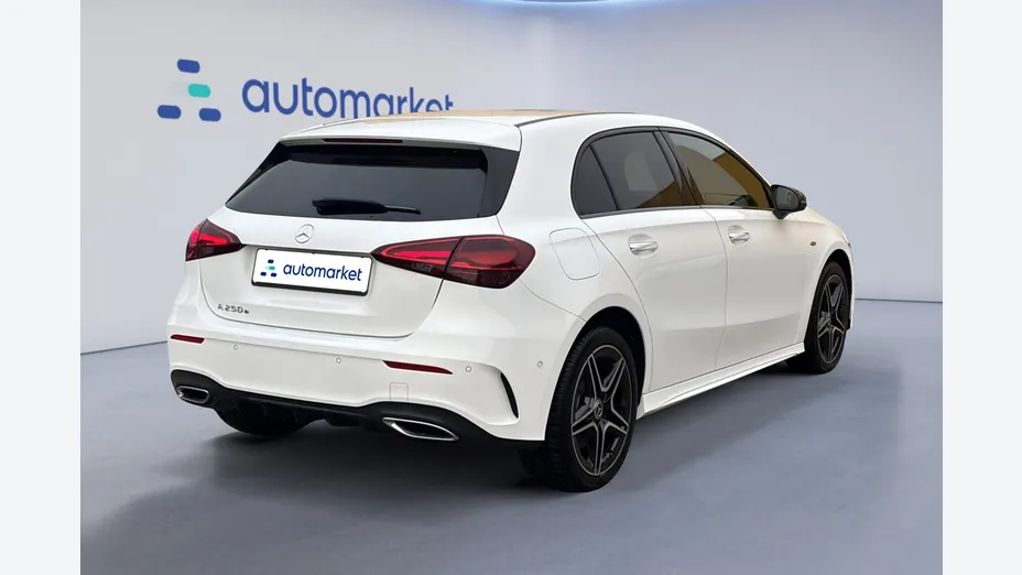 MERCEDES-BENZ A Klasa A 250 e PHEV AMG Line 8G-DCT