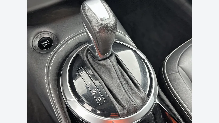 NISSAN Juke -