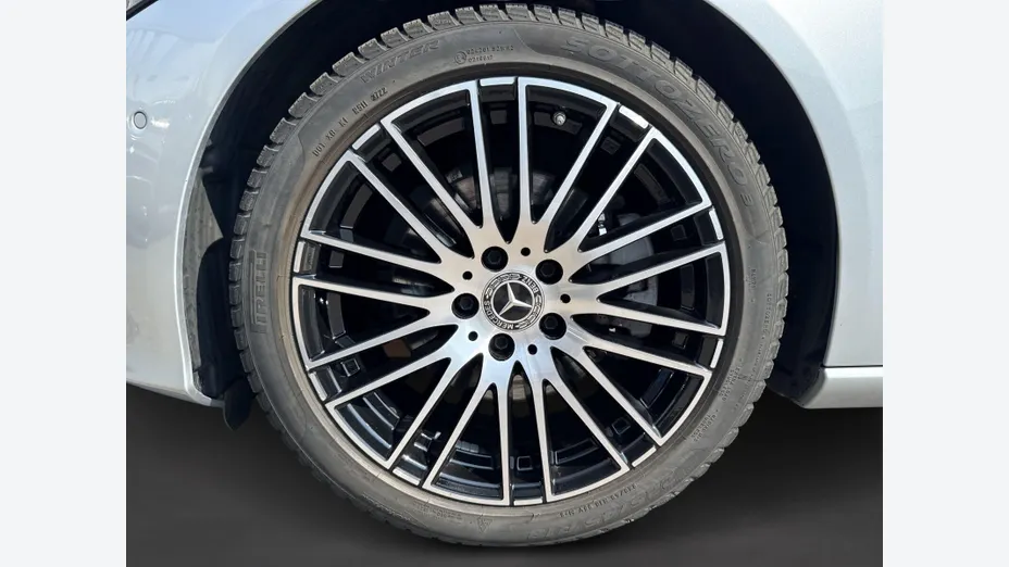 MERCEDES-BENZ C Klasa C 220 d mHEV Avantgarde