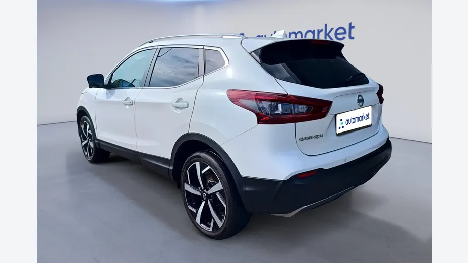 NISSAN Qashqai Qashqai 1.3 DIG-T Tekna DCT