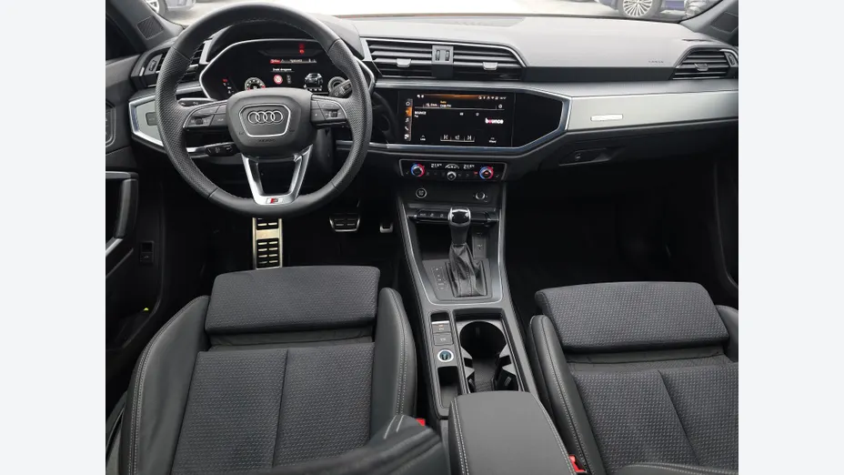 AUDI Q3 Sportback -