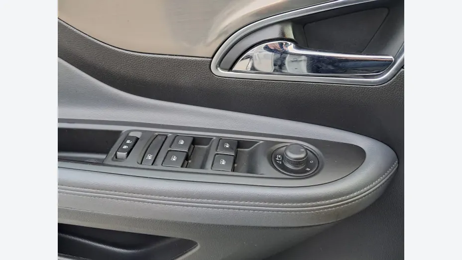 OPEL Mokka -