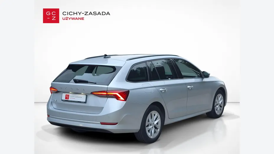 SKODA Octavia -