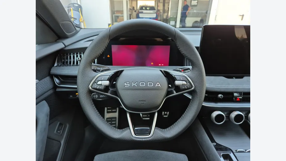 SKODA Superb Superb 2.0 TSI Sportline DSG Nowy