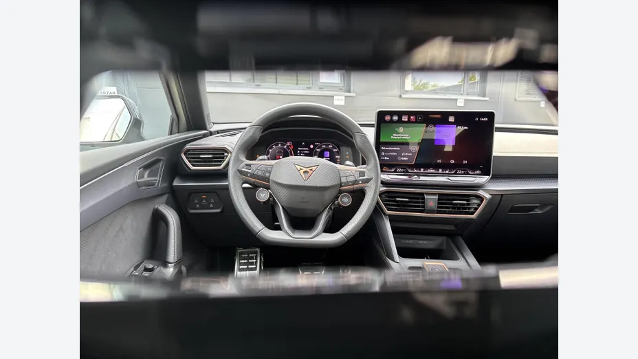 CUPRA Leon Leon 1.5 eTSI mHEV DSG Nowy