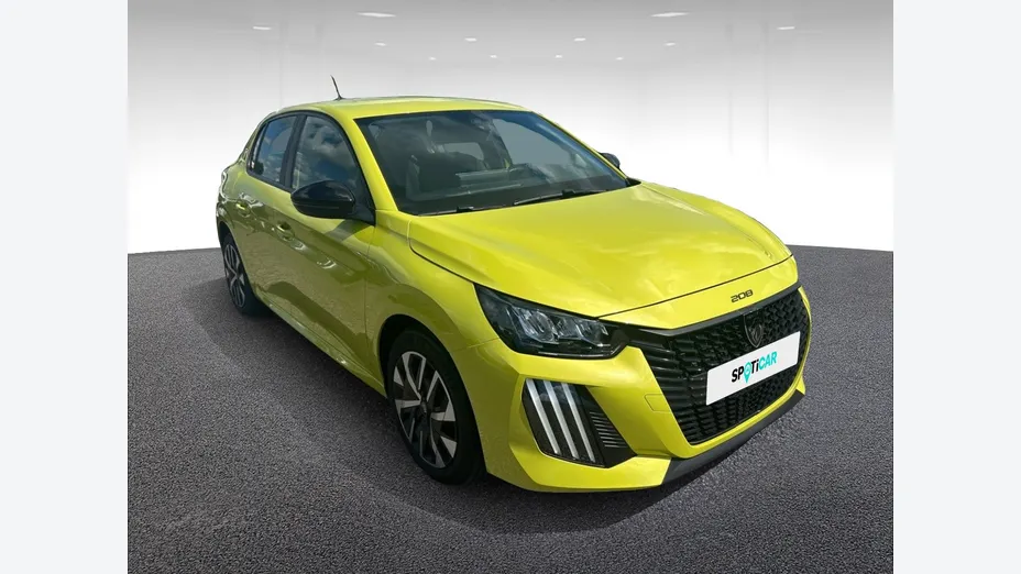 PEUGEOT 208 -