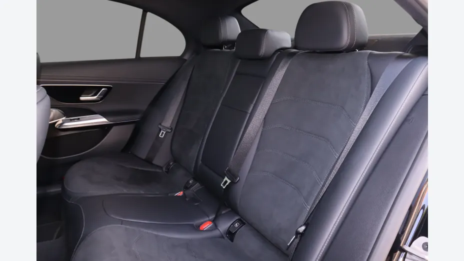 MERCEDES-BENZ E Klasa E 220 d mHEV 4-Matic AMG 9G-Tronic