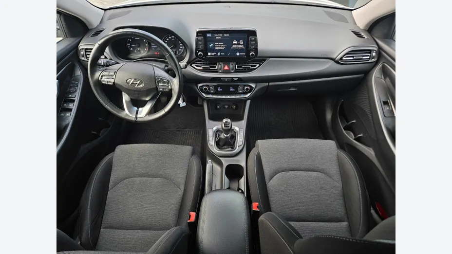 HYUNDAI i30 i30 1.5 T-GDI 48V Smart