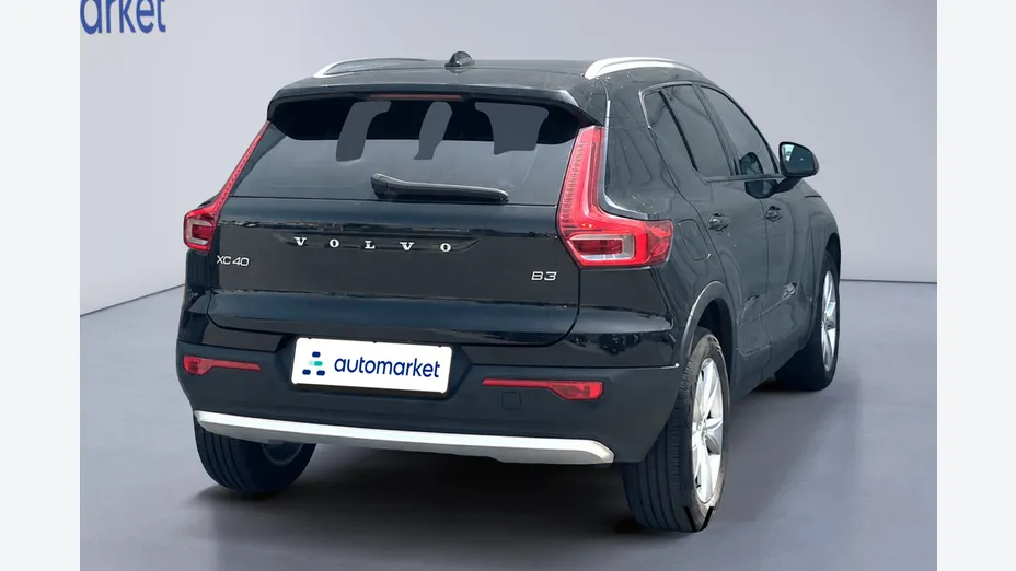 VOLVO XC40 XC40 B3 Core aut