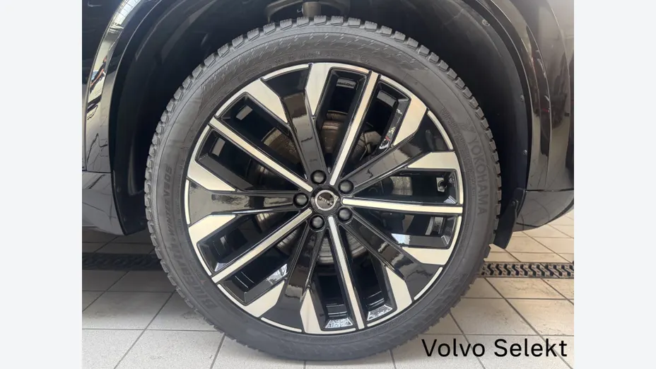 VOLVO XC90 XC90 B5 B AWD Plus Dark 7os aut