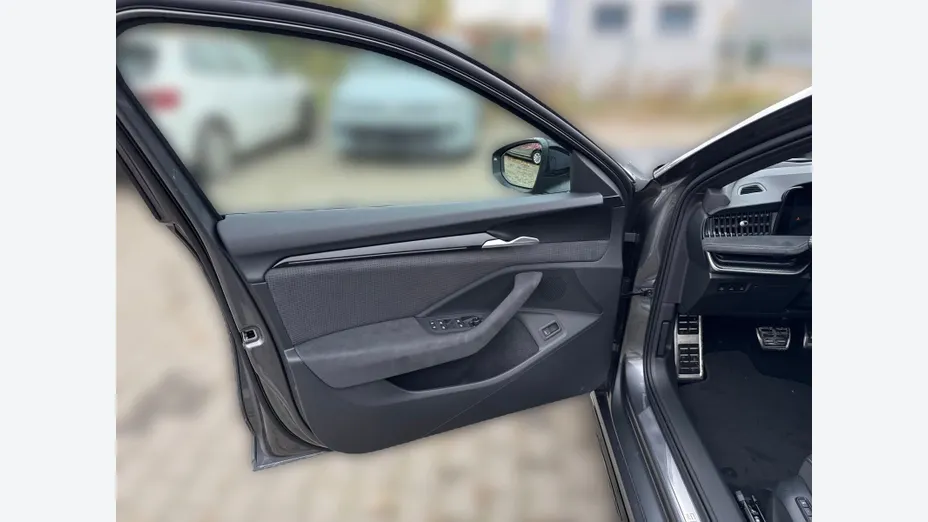 SKODA Superb Superb 2.0 TDI SCR 4x4 Sportline DSG Nowy