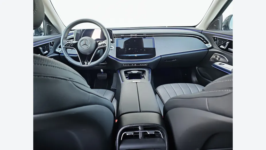 MERCEDES-BENZ E Klasa E 220 d mHEV 4-Matic Avantgarde 9G-Tronic