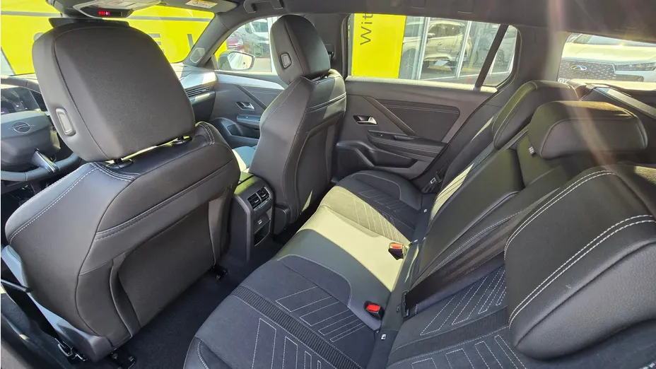 OPEL Astra Astra VI 1.2 T mHEV Ultimate eDTC Nowy