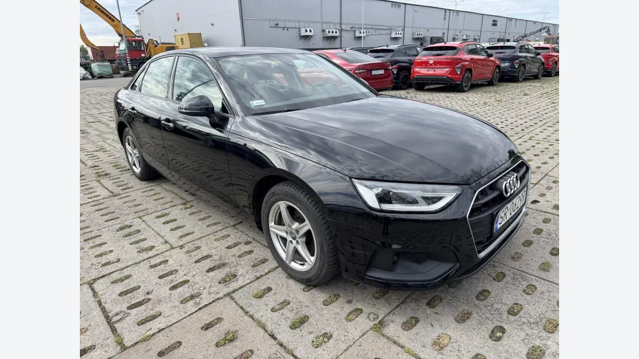 AUDI A4 A4 35 TFSI mHEV S tronic