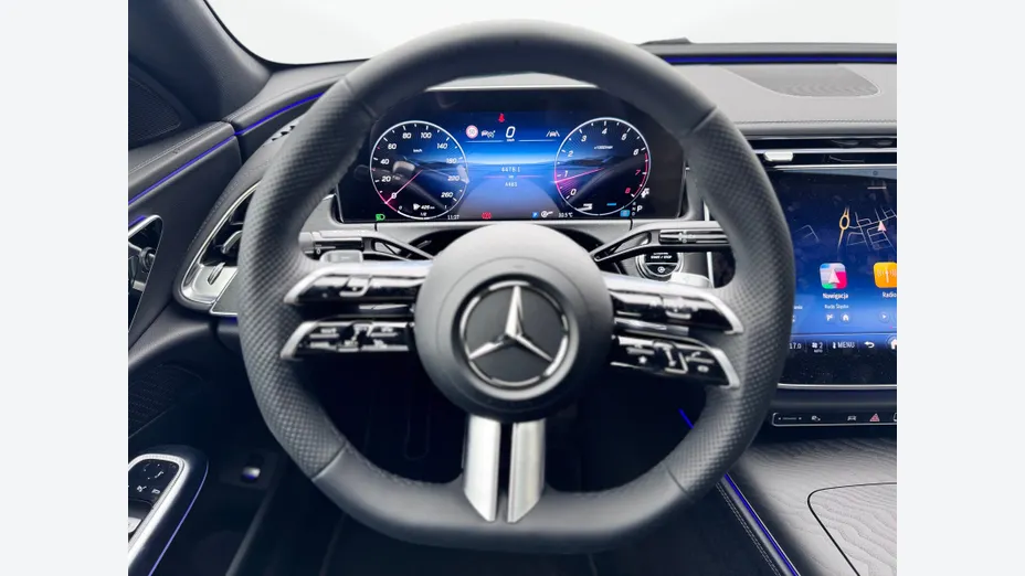 MERCEDES-BENZ E Klasa E 200 mHEV 4-Matic AMG 9G-Tronic