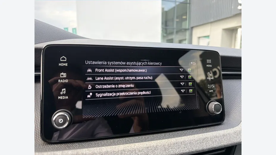 SKODA Kamiq Kamiq 1.0 TSI Selection DSG