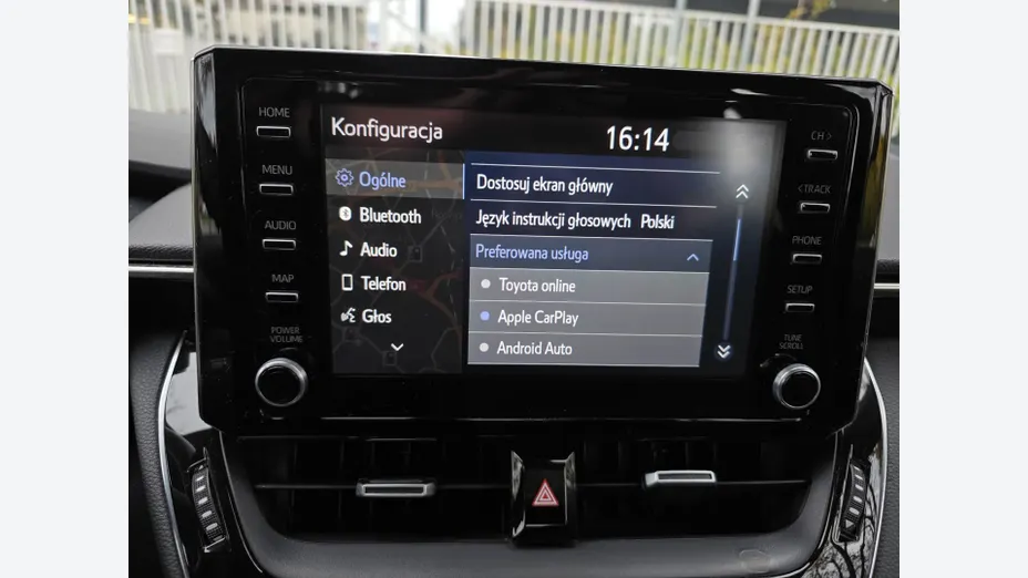 TOYOTA Corolla -