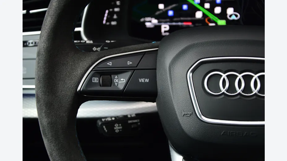 AUDI Q8 / E-Tron SQ8 TFSI Quattro Tiptronic