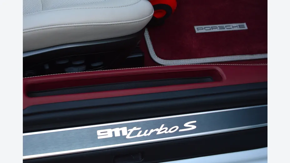 PORSCHE 911 911 Carrera Turbo S Cabrio